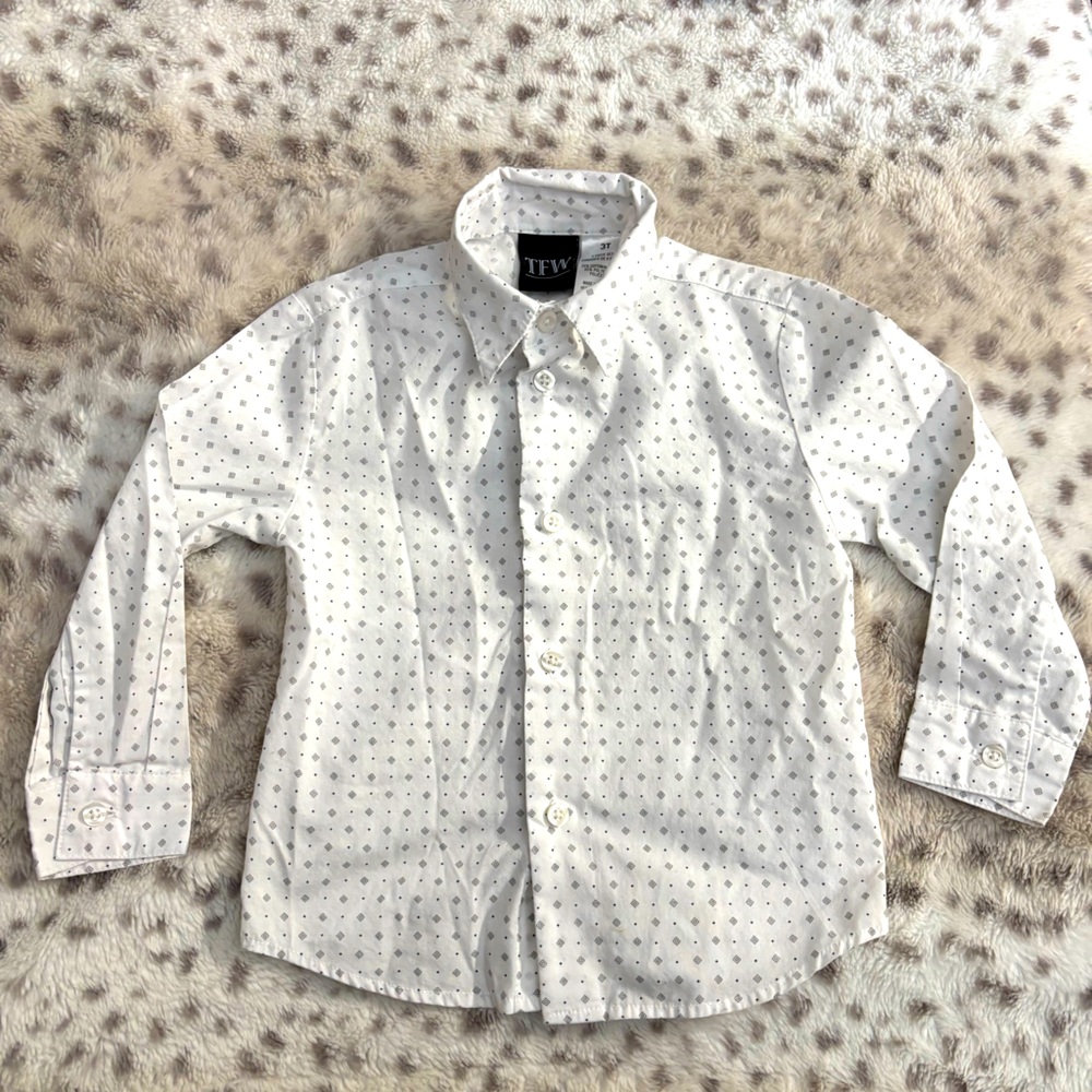KIDS TFW BUTTON DOWN DRESS SHIRT